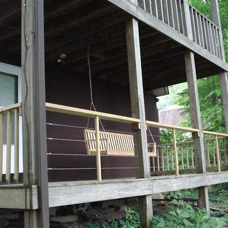 Отель Cabin On Cumberland Jamestown Экстерьер фото